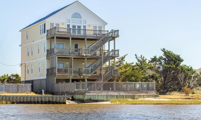 Rodanthe Casa | Liquid Rush 867