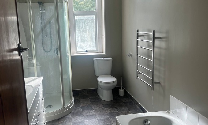 Ranfurly Casa | Lismore farm house. 4 bedroom farm house between ranfurly and naseby