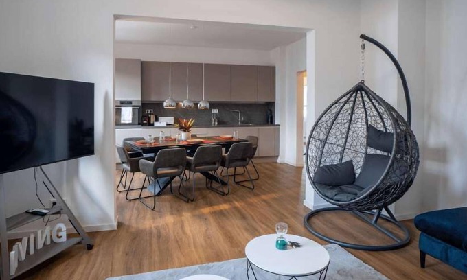 Hemsbach Apartamento | LiT LiVING: The big Luxus - Perfekt für Gruppen