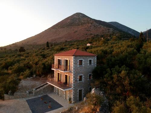 Thalames Casa | Lithorama Residence Mani - First Floor