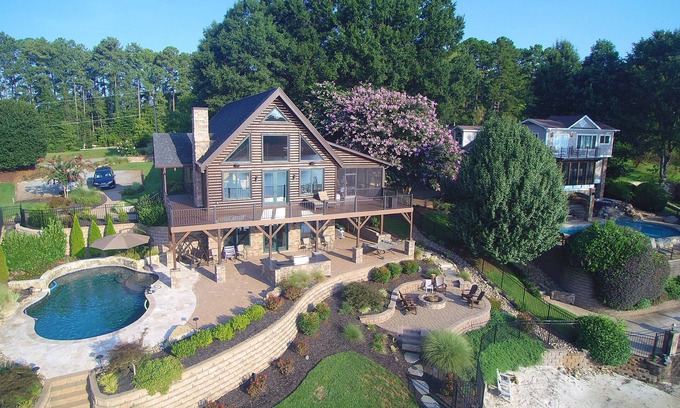 Lake Norman of Catawba Cabina | La cabina de registro de estar en el lago! Domingo a Domingo Alquiler