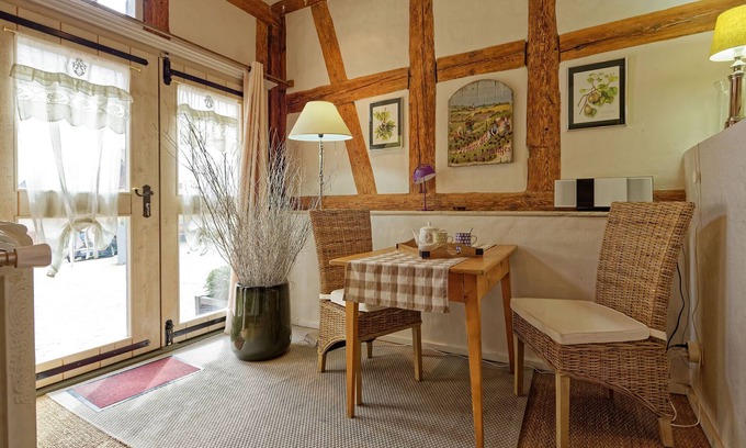 Riquewihr Apartamento | L'Ours -Apartamento-Premium-Baño con bañera-Vista al patio