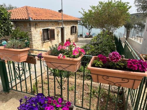 Sourpi Casa | Little Bit Of Heaven