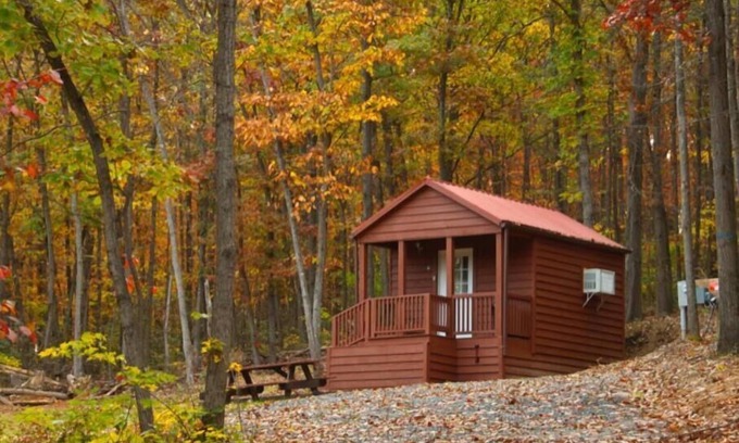 Luray Cabina | Little Bitty Cabin