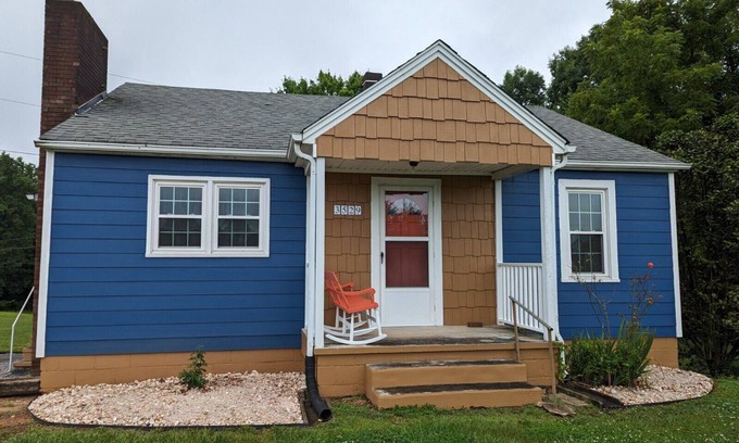 Arlington Otro | Little Blue Farmhouse