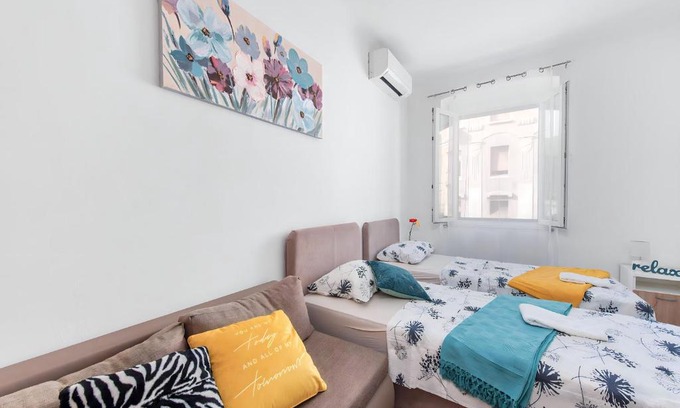 Rijeka Casa | Little flower in city center