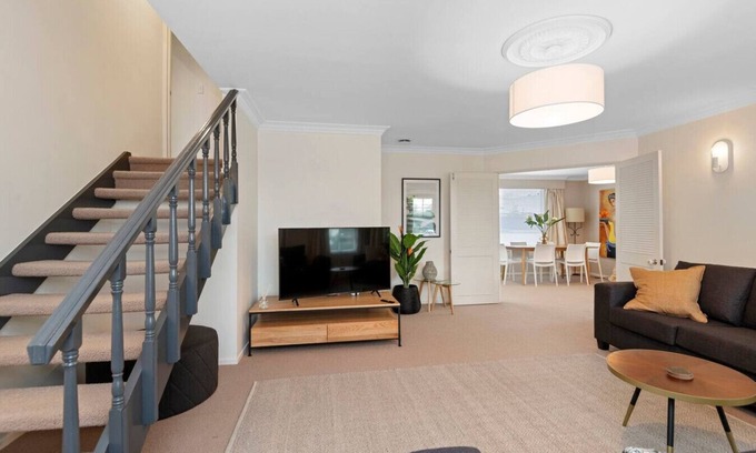 Merivale Casa | Little Garden Home Merivale