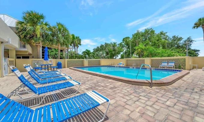 Ruskin Apartamento | Little Harbor