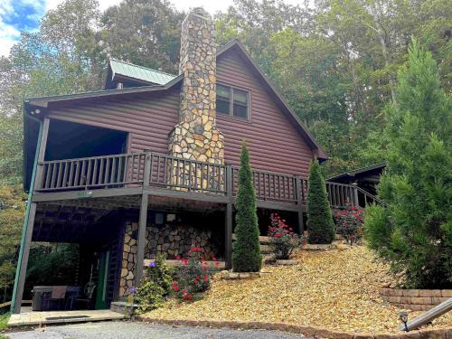 Young Harris Casa | Little Heaven