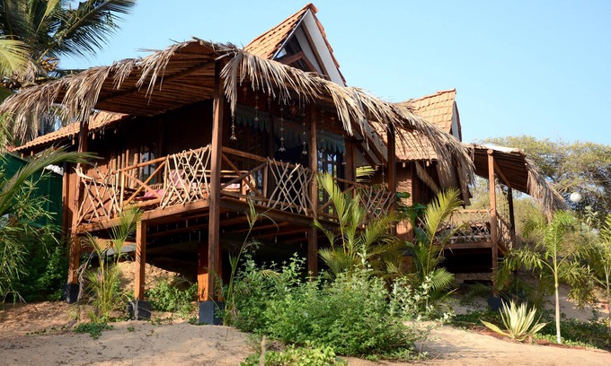 Saunta Vaddo Casa | Little India Beach Cottages