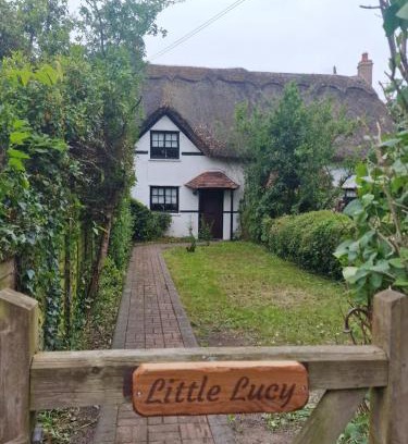 Hampton Lucy Casa | Little Lucy