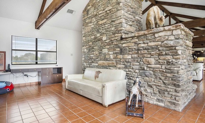 Utopia Cabina | Little Montana Ranch House