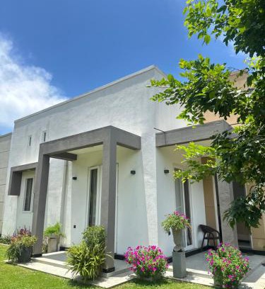 Katuneriya Villa | Little Rose Villa, Katuneriya