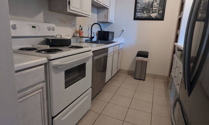 Point Loma Heights Condominio | Little Slice of Heaven - Long Term Stays