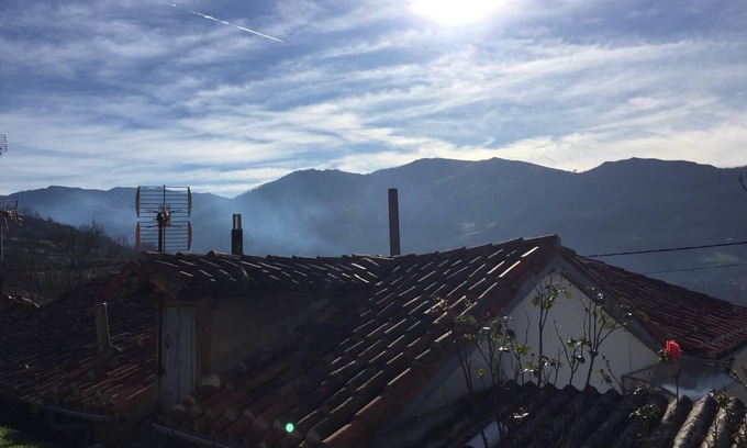 Salas Municipality Casa | Vive Asturias en casa de aldea, buhardilla típica