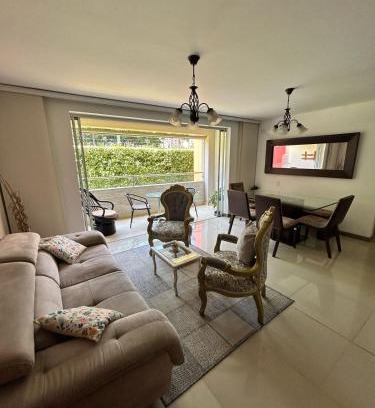 Menga Apartamento | Live La Flora - Armonía Apartment