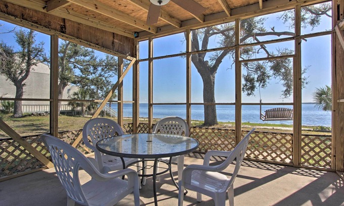 Parker Casa | ¡NUEVO! Vivir como un local - Bayfront Panama City Home