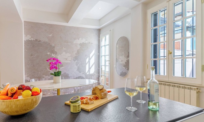 Santo Spirito Apartamento | Live like a local: Chic, 😃 Happy, Center Florence, Terrace💕walk to monuments