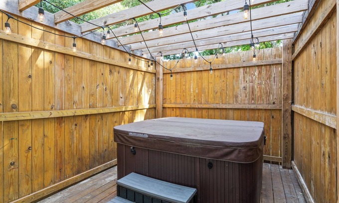 Brunswick Casa | Live Oak Paradise | 3 Bed, 2.5 Bath