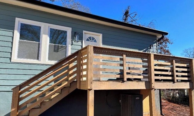 College Park Casa | Live on Rugby Avenue in beautiful Historic College Park!