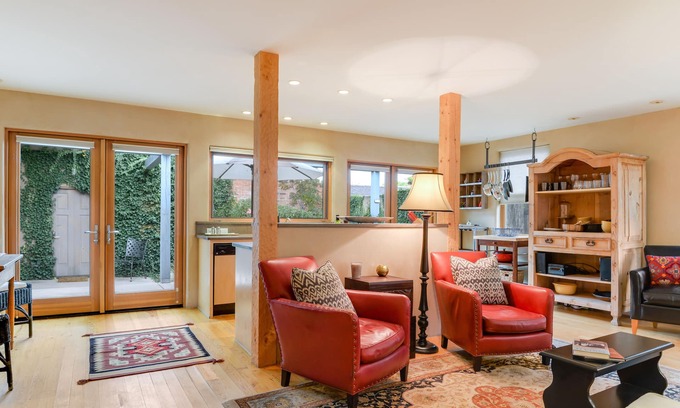 Downtown Santa Fe Casa | Vive The Railyard Arts District con estilo. A pie de restaurantes y plaza.