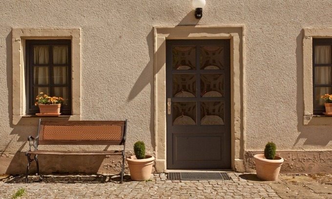Kotitz Apartamento | Vivir con artistas en Dreiseitenhof entre Dresde y Meissen