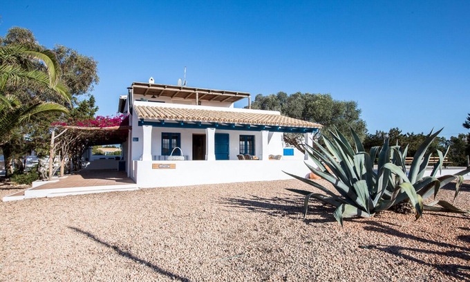 Formentera Cabaña | Casa Llevant 4 pax.2 habitaciones + 2 baños.A 800 metros de la playa de Migjorn.