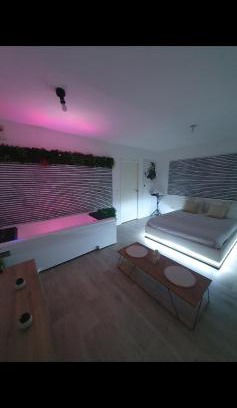 Dugny Apartamento | LM newstyle SPA ciné