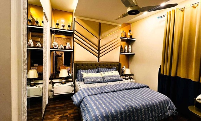 G-7 Sector Apartamento | LMY Luxury Serviced Apartment in Elysium Tower Facing Centaurus Mall