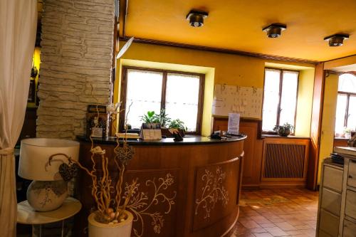 Monzambano Hotel | Locanda al Caminetto