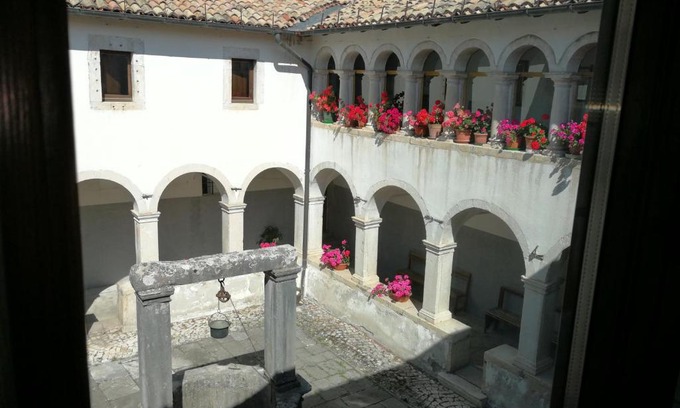 Pescocostanzo Cama Y Desayuno | Locanda Tre Frati
