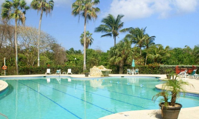 Christiansted Condominio | Located in Gated Community of Pelican Cove! Gorgeous Ocean Views! Located in Mid Island!