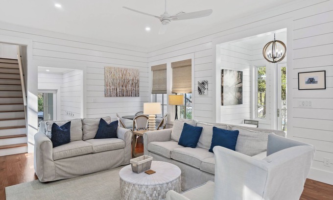 Cottage District Casa | Located In Phase 1 WaterColor Just Steps From Seaside