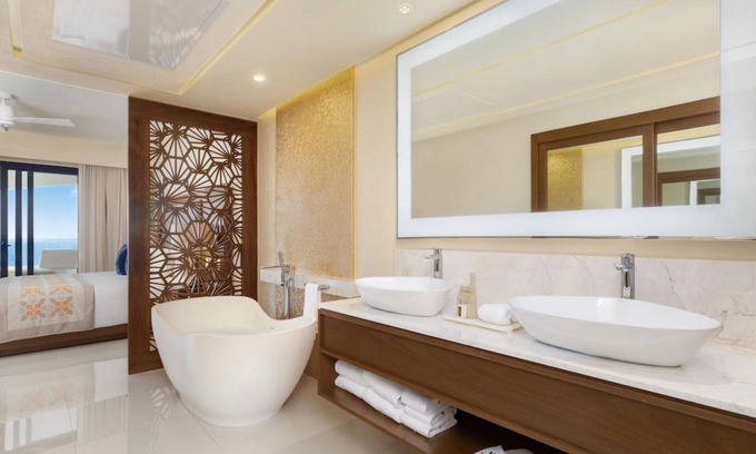 Chula Vista Complejo | Located on Tequila Cove Beach