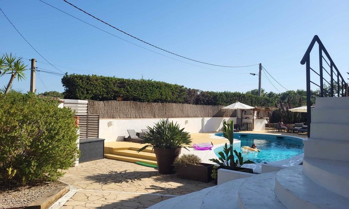 Olivella Casa | Location été Sitges (Barcelone) idéal pour plusieurs familles