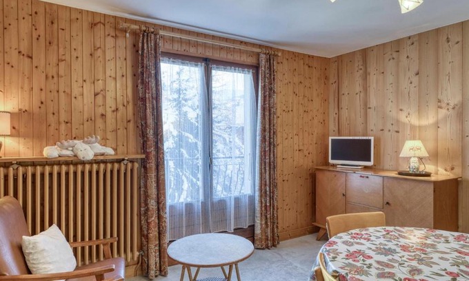 Megeve Apartamento | Location cosy : 2 pièces rénové, balcon sud-est, proche centre et télécabines du Jaillet à Megève - FR-1-453-122