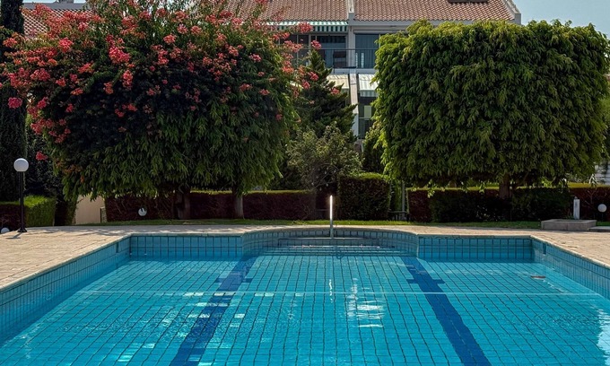 Limassol Condominio | Location Location Location - Garden Oasis in Limassol