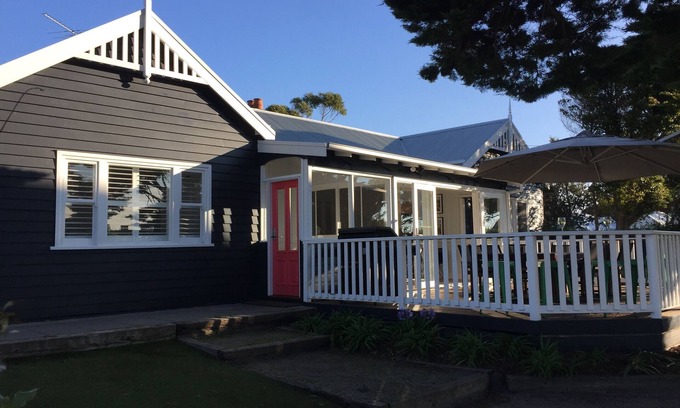 Barwon Heads Casa | Location & Luxe in 'Barwon Heads Central' - Beach, Pub & Cafes at the door ...