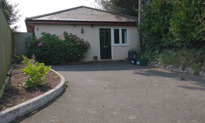 Dawlish Casa | lockwood bungalow adults only