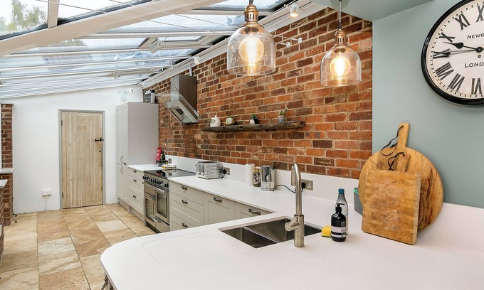 Oxford Casa | Lodge Farm - Stunning 3 BD with Garden