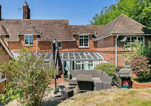 Oxford Casa | Lodge Farm - Stunning 3 Bed with Large Garden!