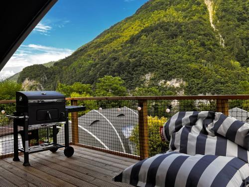 Arsie Otro | Lodge Holidays - Camping Gajole
