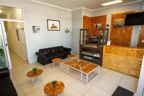 Cape Town Cabina | Lodge Luxe, Cozy Bedrooms, Free WiFi, Robust Security