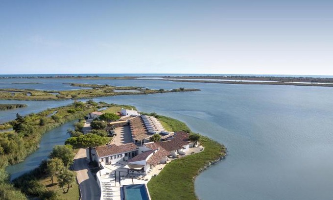 Saintes-Maries-de-la-Mer Hotel | Lodge Sainte Helene Adult only