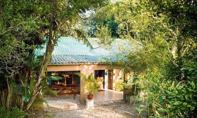 Sodwana Bay Cabina | lodge set in a world heritage site, 5 min from beach