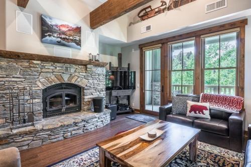 Mammoth Lakes Casa | Lodges 1138