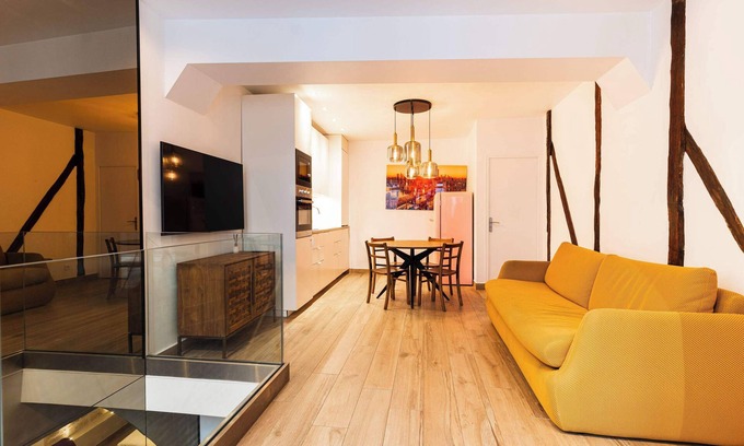 Saint-Merri Apartamento | Loft 1 BR Marais, Notre Dame AC by LCC Agency