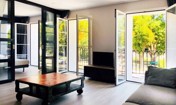 Burgos Apartamento | Loft a 100 metros de La Catedral. Fácil aparcamiento. WIFI