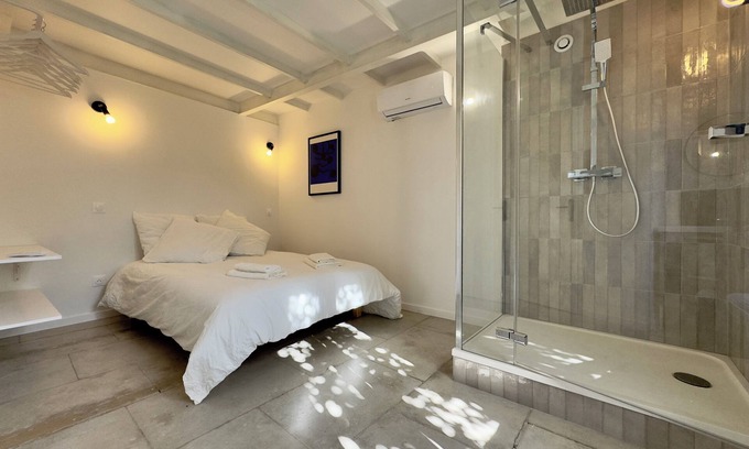 Estanove Apartamento | LOFT / 10min from downtown / Terrace / Parking