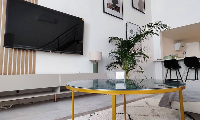 Beziers Apartamento | Loft 120m2 with AC & Sauna/Hammam